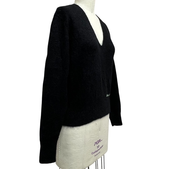 Bimba Y Lola Logo Embroidered V-Neck Jumper Sweater - Picture 3 of 8